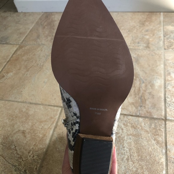 Matisse Cathy mid-calf boot in Natural snake NWOT - Picture 3 of 5